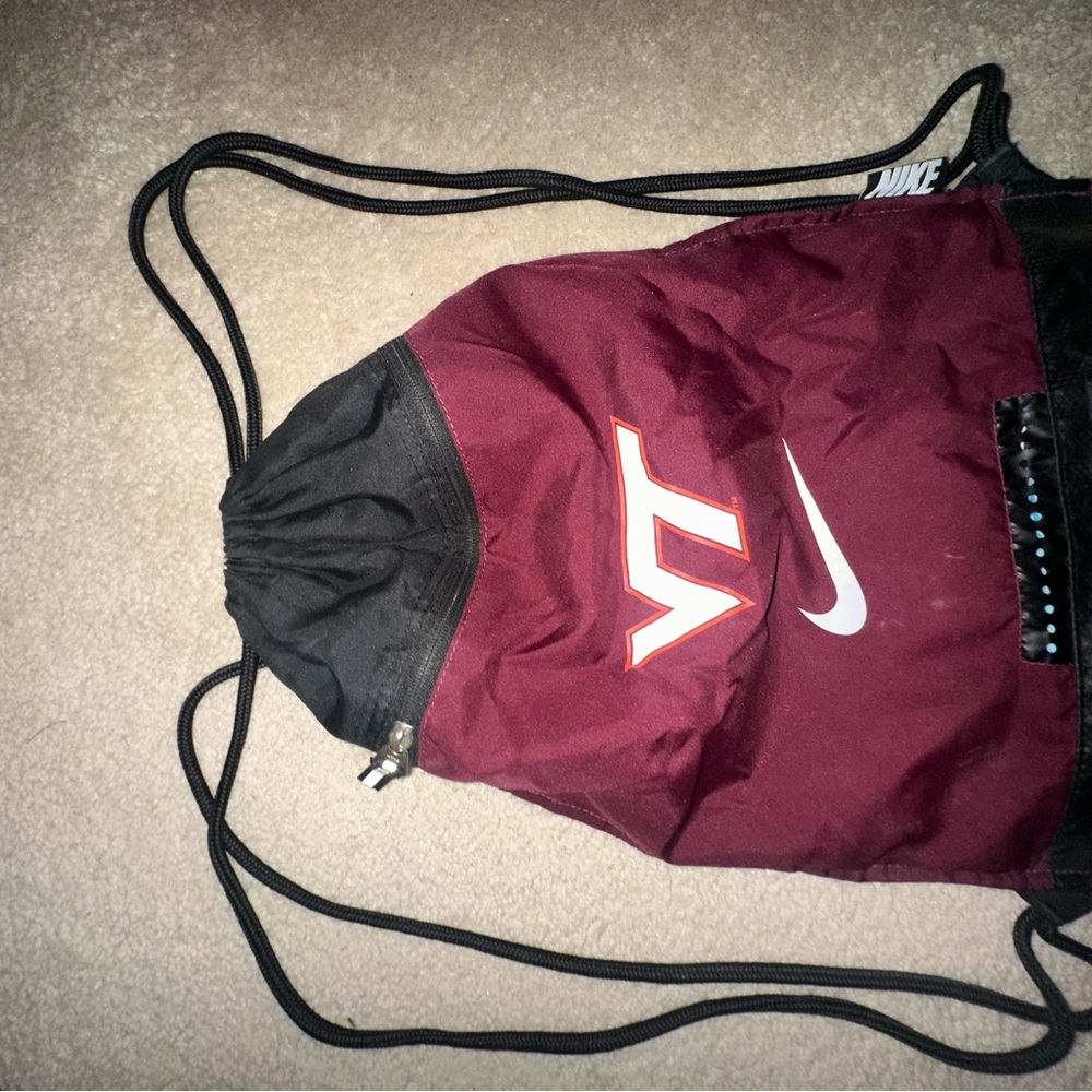 VT Nike drawstring bag!